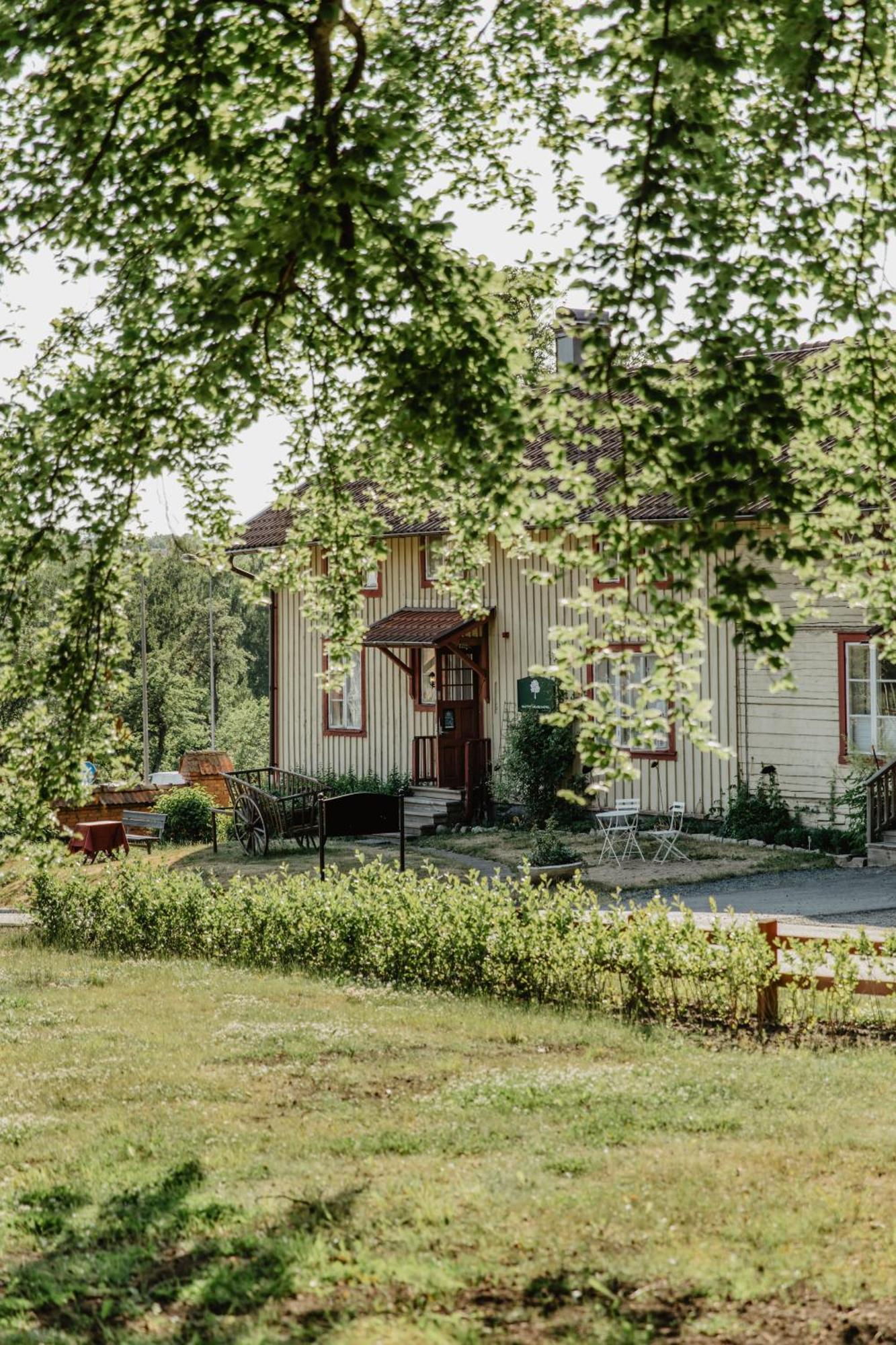 Slottsparken Motel Huskvarna Exterior photo